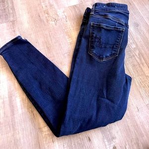 American Eagle Jeggings size 10 Short